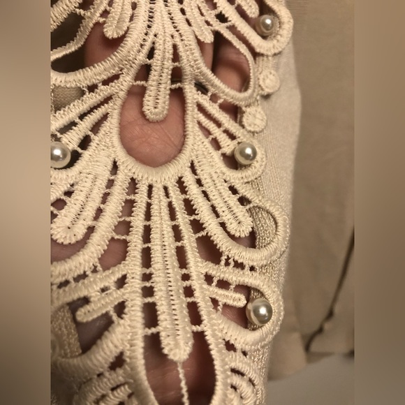 Vintage Cactus + Pearl Cardigan - Picture 4 of 5